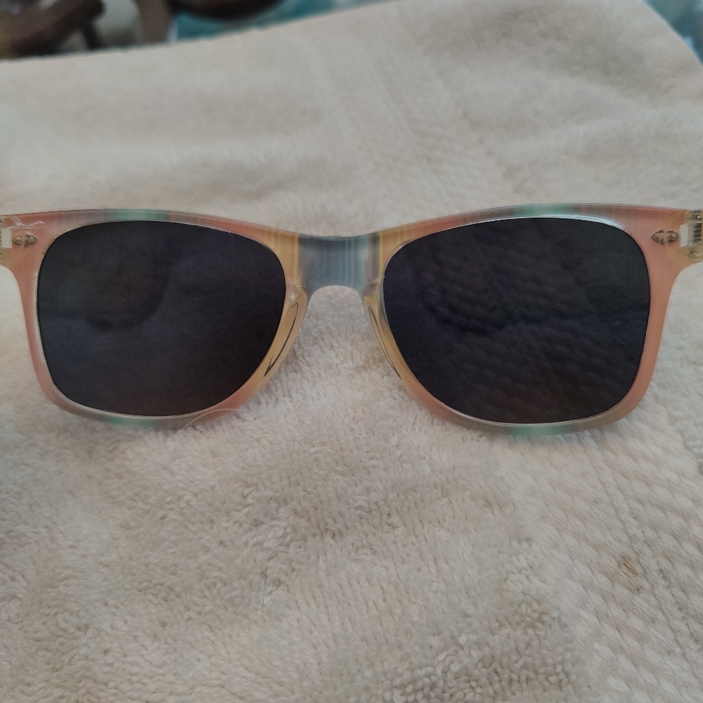 Corona bottle opener sunglasses - Picture 8 of 10